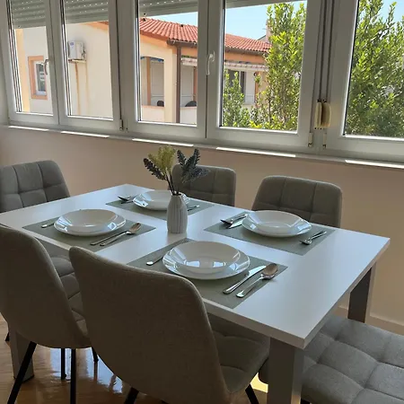 Ventana Pool - 아파트 *