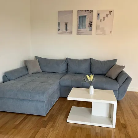 Ventana Pool - شقة *