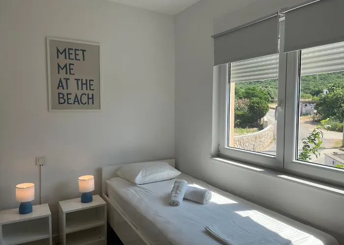 Ventana Pool - Stara Novalja