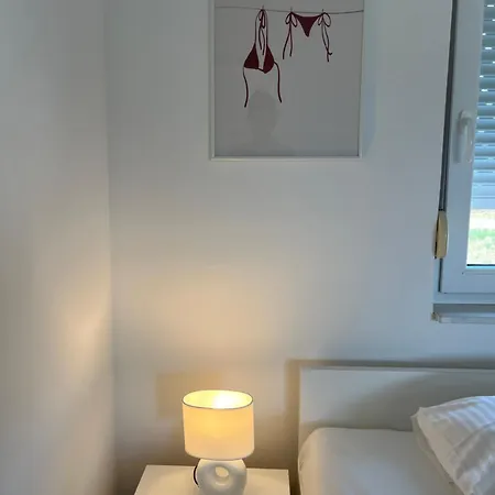 Ventana Pool - * Stara Novalja